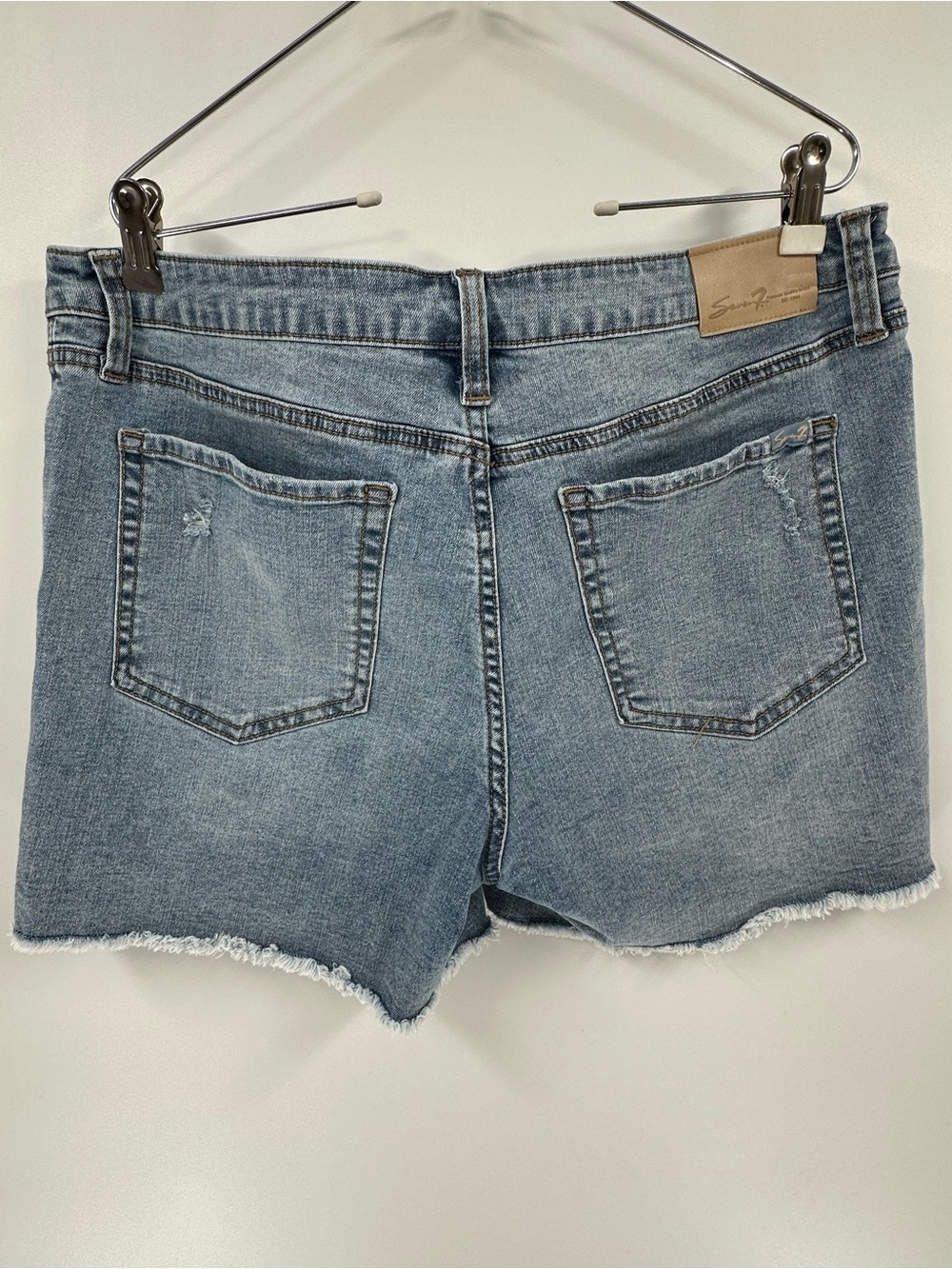 Seven7 Faded Light Blue Denim Frayed Hem Shorts - Picture 3 of 8
